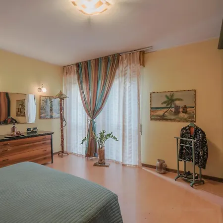 La Perla Apartment *